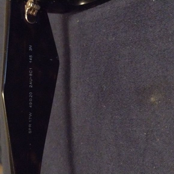 Prada sunglasses - Picture 5 of 5